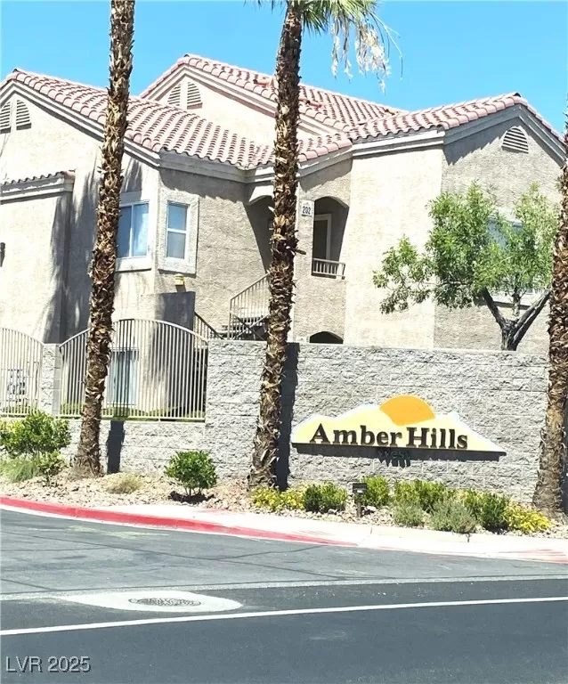 MLS: 2694129 Condo For Sale