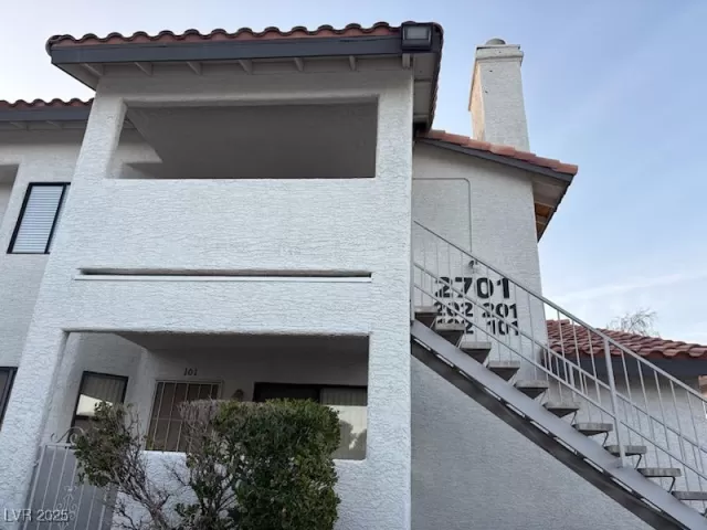 MLS: 2694189 Condo For Sale