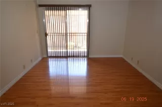 Photo #3: 2694192 Listing 