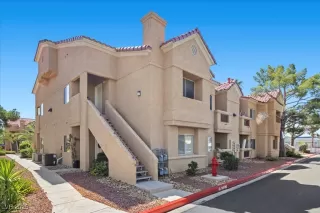 Photo #1: 2694194 Listing 