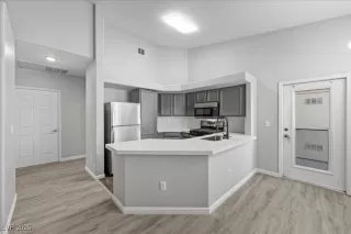 Photo #2: 2694194 Listing 