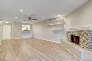 Photo #3: 2694261 Listing