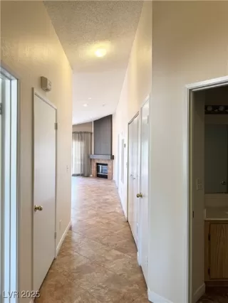 Photo #3: 2694264 Listing 