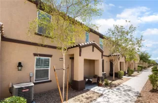 Photo #1: 2694290 Listing 