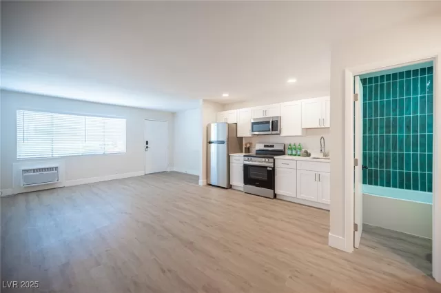 MLS: 2694294 Condo For Sale