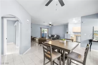 Photo #4: 2694305 Listing