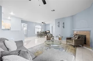 Photo #6: 2694305 Listing