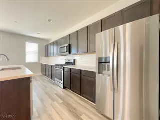 Photo #4: 2694337 Listing 