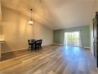 Photo #3: 2694366 Listing 