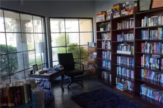 Photo #3: 2694370 Listing