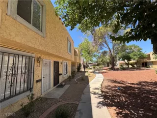 Photo #1: 2694385 Listing