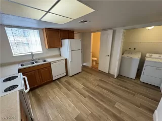 Photo #5: 2694385 Listing