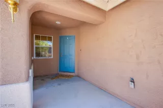 Photo #3: 2694388 Listing