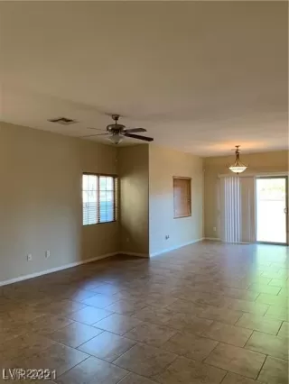 Photo #5: 2694395 Listing