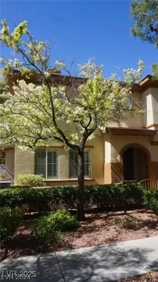 Photo #5: 2694396 Listing 