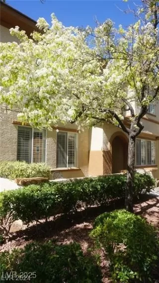 Photo #6: 2694396 Listing 