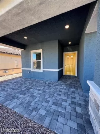 Photo #1: 2694399 Listing 