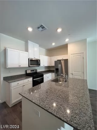 Photo #6: 2694399 Listing 