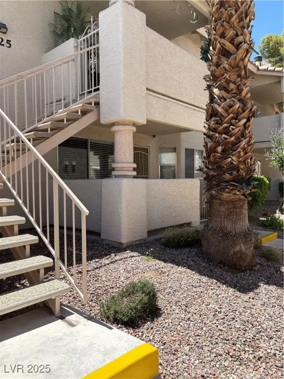 MLS: 2694408 Condo For Sale