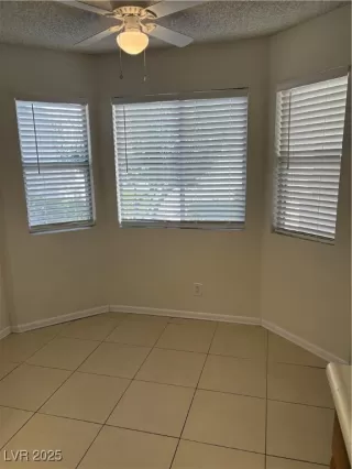 Photo #6: 2694408 Listing