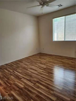 Photo #6: 2694458 Listing