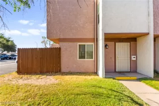 More Details about MLS # 2694474 : 3668 VILLA KNOLLS EAST DRIVE