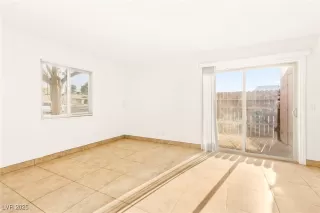 Photo #2: 2694474 Listing 