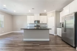 Photo #4: 2694480 Listing 