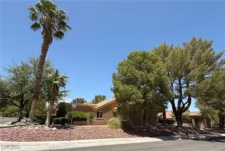 Photo #2: 2694527 Listing 