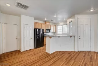 Photo #5: 2694582 Listing 