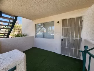 Photo #3: 2694627 Listing 