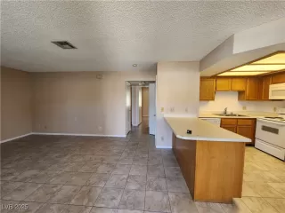 Photo #4: 2694627 Listing 