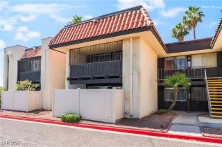 Photo #1: 2694639 Listing