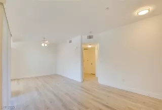 Photo #3: 2694640 Listing 