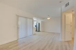 Photo #5: 2694640 Listing 