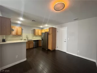 Photo #2: 2694642 Listing 