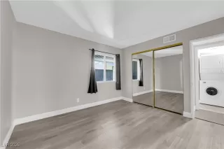 Photo #3: 2694694 Listing