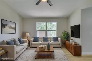 Photo #3: 2694782 Listing