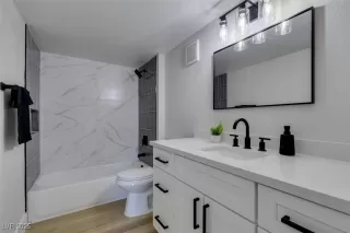 Photo #4: 2694782 Listing