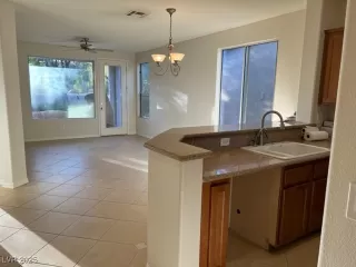 Photo #5: 2694812 Listing 