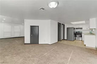 Photo #5: 2694879 Listing 