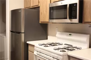 Photo #6: 2694923 Listing 