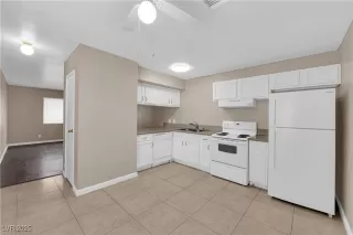 Photo #2: 2694941 Listing 