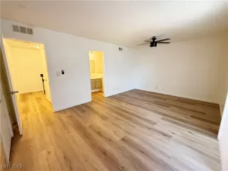 Photo #3: 2694943 Listing 