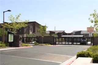 Photo #1: 2694949 Listing 