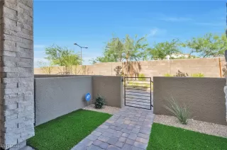 Photo #2: 2694949 Listing 