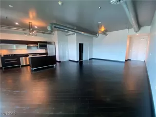 Photo #4: 2694987 Listing 