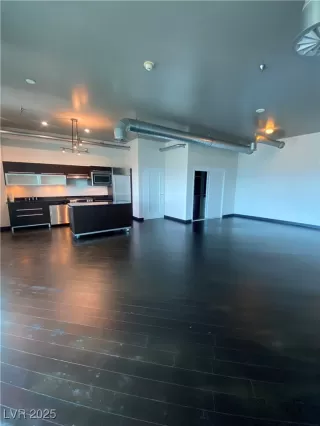 Photo #5: 2694987 Listing 