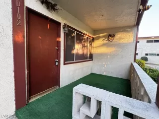 Photo #3: 2694990 Listing