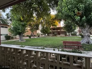 Photo #4: 2694990 Listing